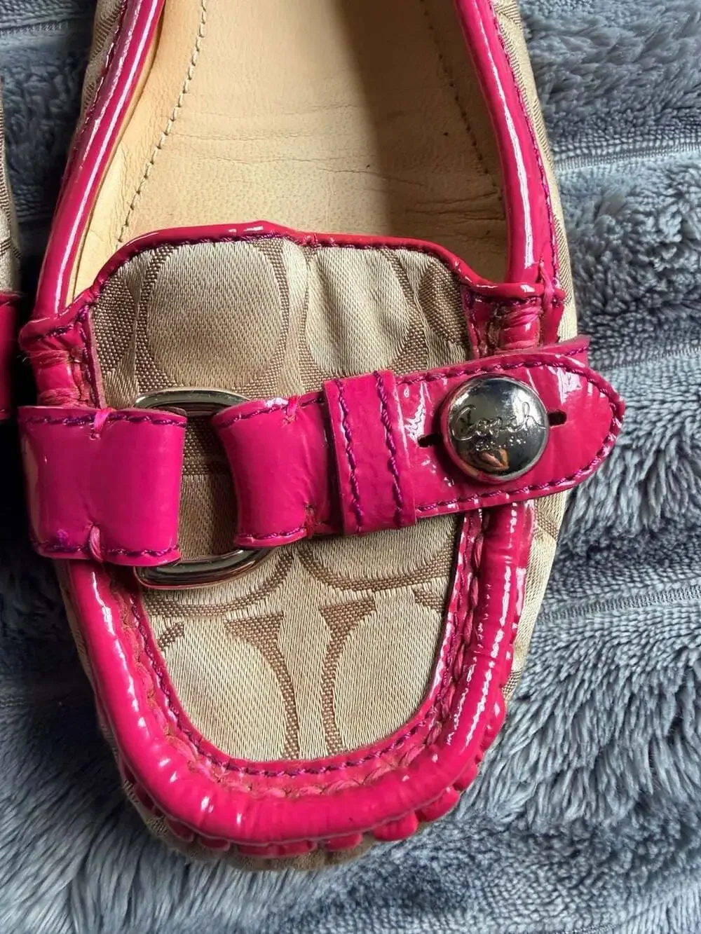 Coach Hellen Pink Patent Leather Trim Signature Canvas Flats Size 9B